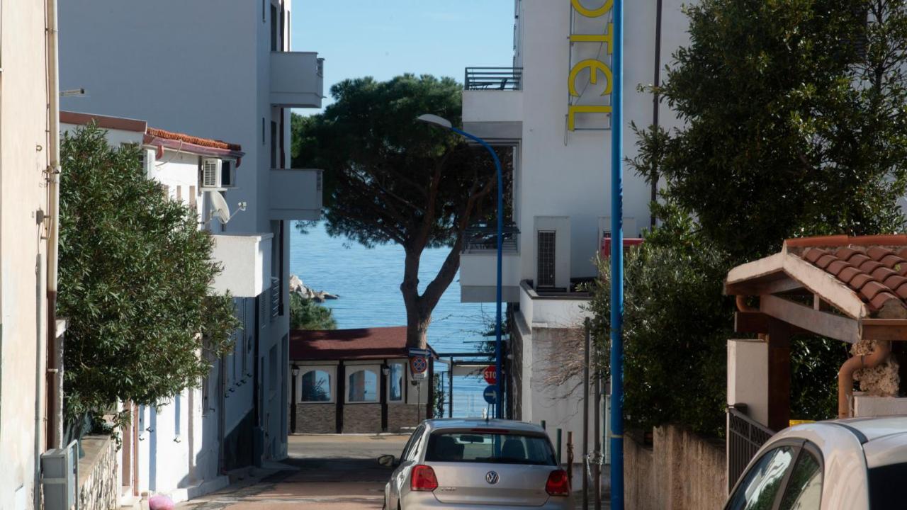Ferienwohnung Oasi In Centro - Cala Gonone Exterior foto