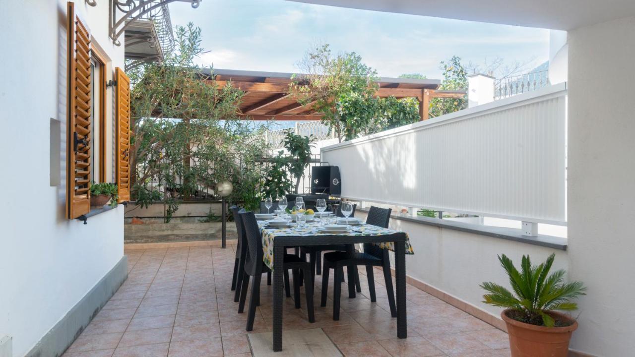 Ferienwohnung Oasi In Centro - Cala Gonone Exterior foto